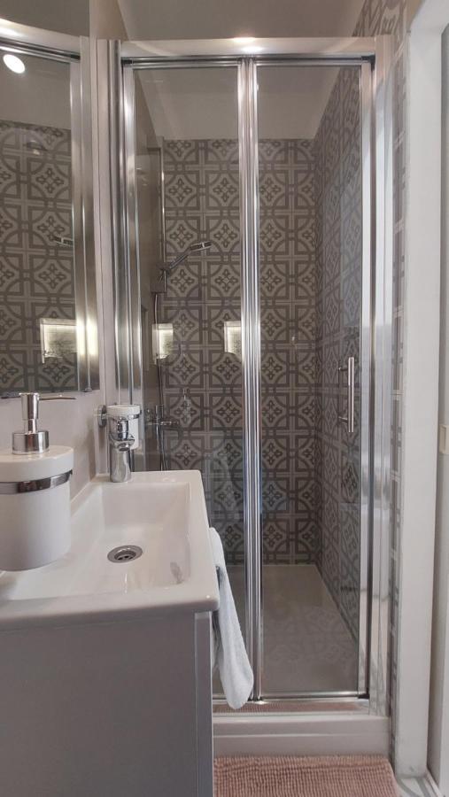 Rooms & Studio Apartments Šibenik Kültér fotó