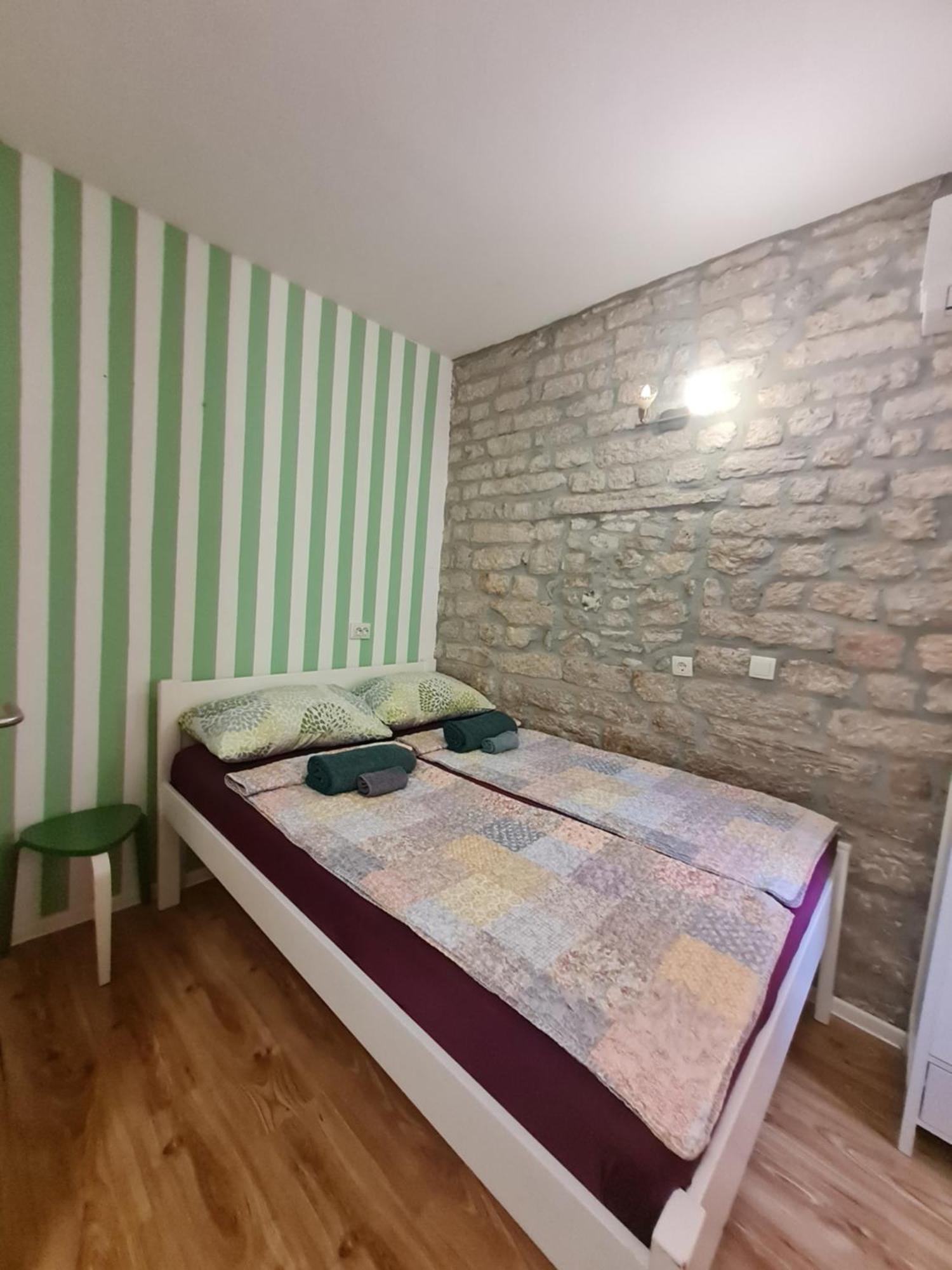 Rooms & Studio Apartments Šibenik Kültér fotó
